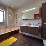 Harakiri Und Apresski Otel Mayrhofen